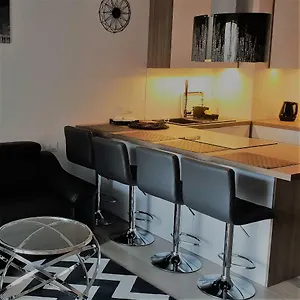 New York Różana 19 Apartament Poznań